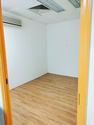 Golden Mile Tower (D7), Office #450522591